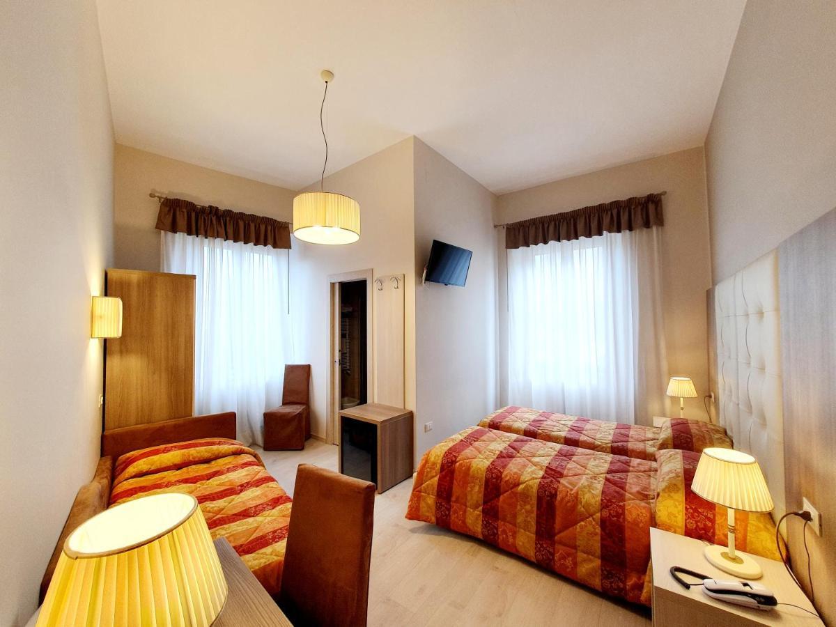 Hotel Continentale Αρέτσο Εξωτερικό φωτογραφία