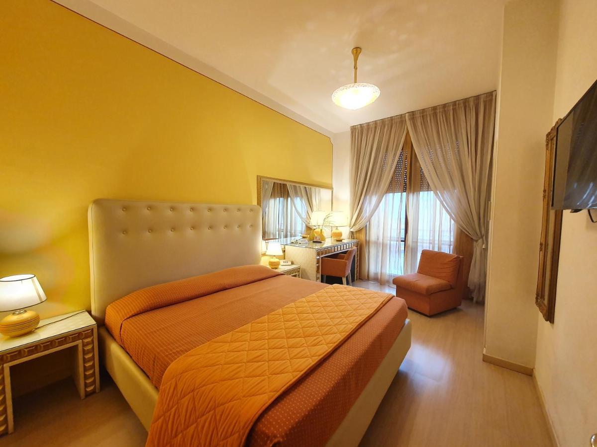 Hotel Continentale Αρέτσο Εξωτερικό φωτογραφία