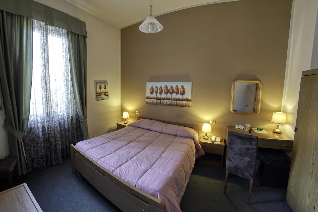 Hotel Continentale Αρέτσο Εξωτερικό φωτογραφία