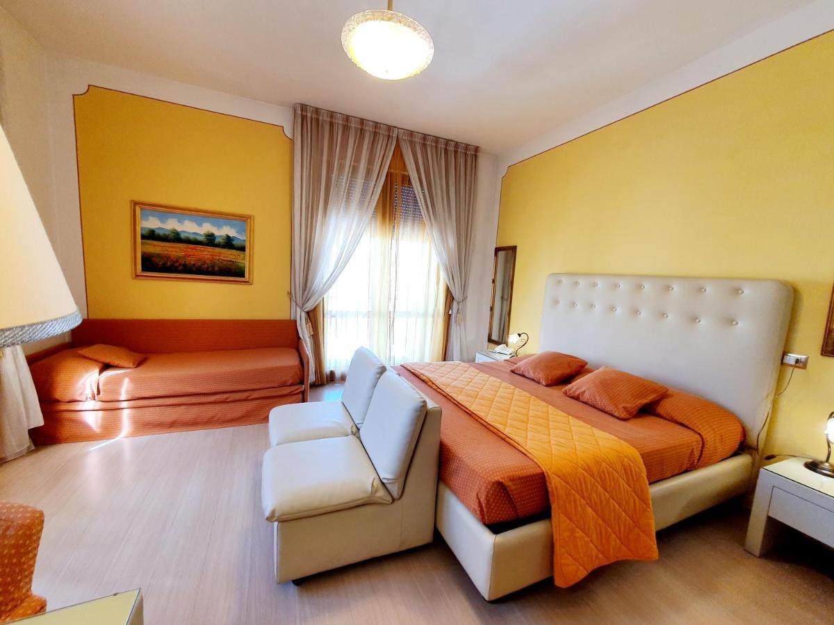 Hotel Continentale Αρέτσο Εξωτερικό φωτογραφία
